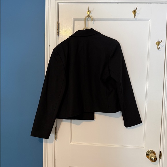 Express Women's Black Double-Breasted Blazer - Picture 3 of 3